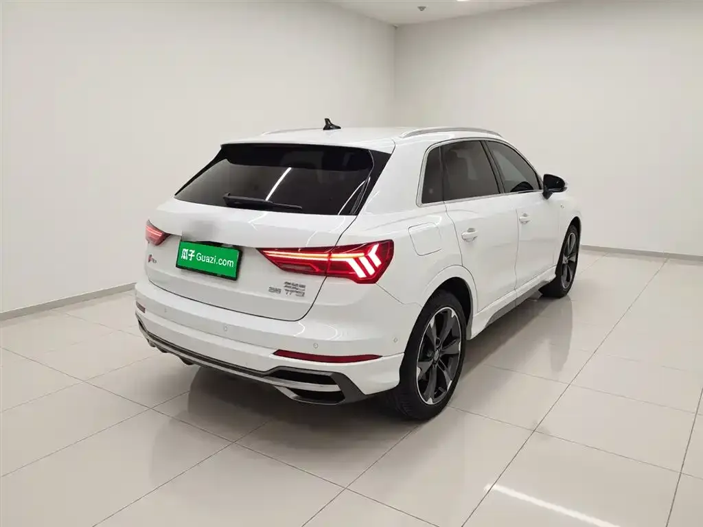 Audi Q3 2021 из CN, фото 6