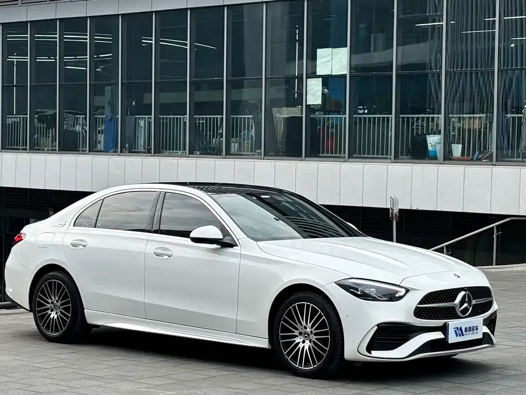 Mercedes-Benz C-Class — фото 2