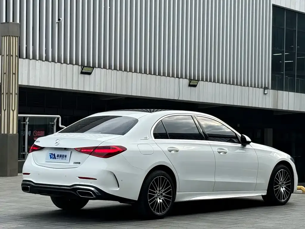 Mercedes-Benz C-Class — фото 4