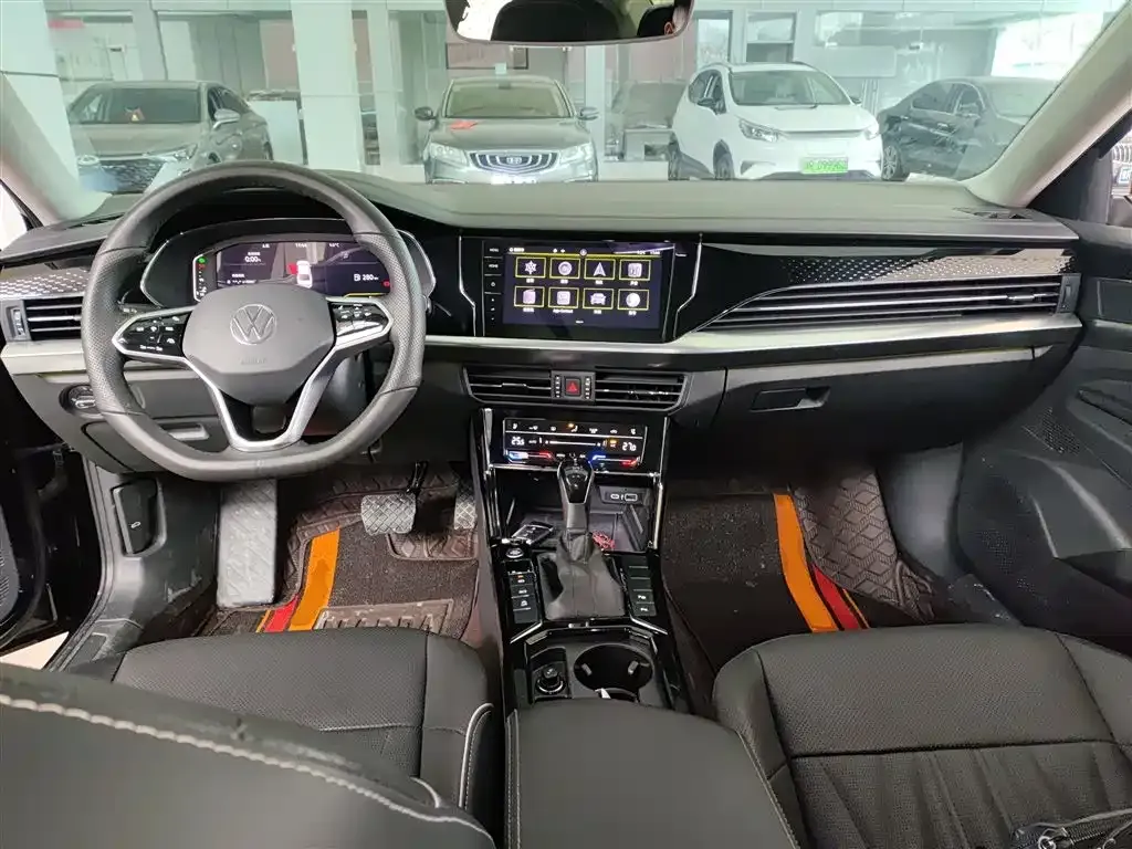 Volkswagen Passat — фото 4