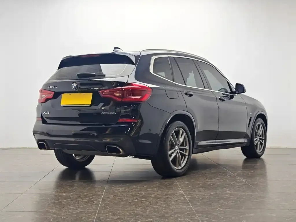 BMW X3 — фото 4
