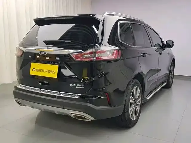 Ford Edge 2022 из CN, фото 7