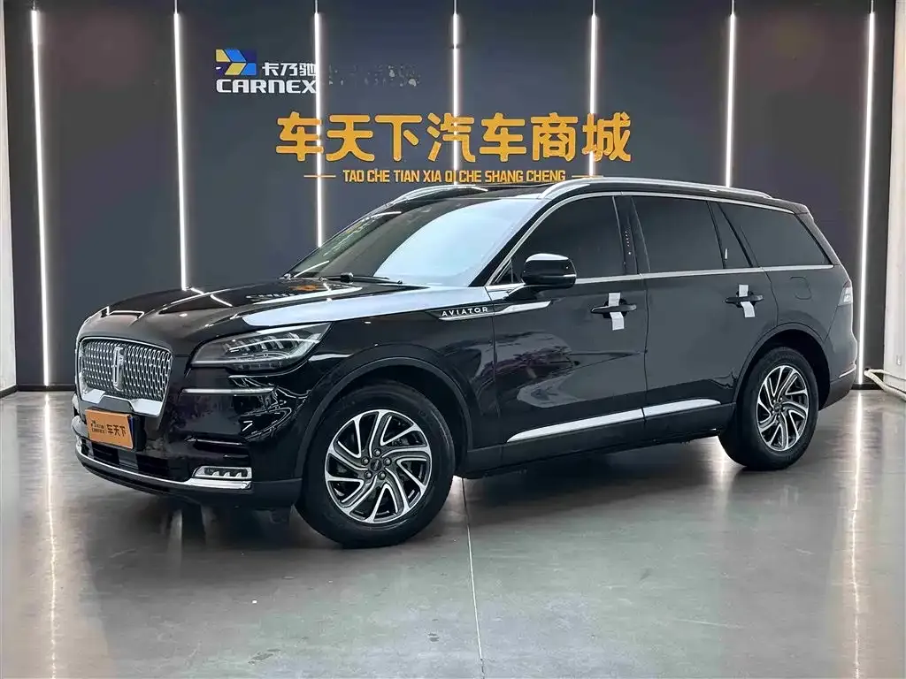 Lincoln Aviator — фото 1