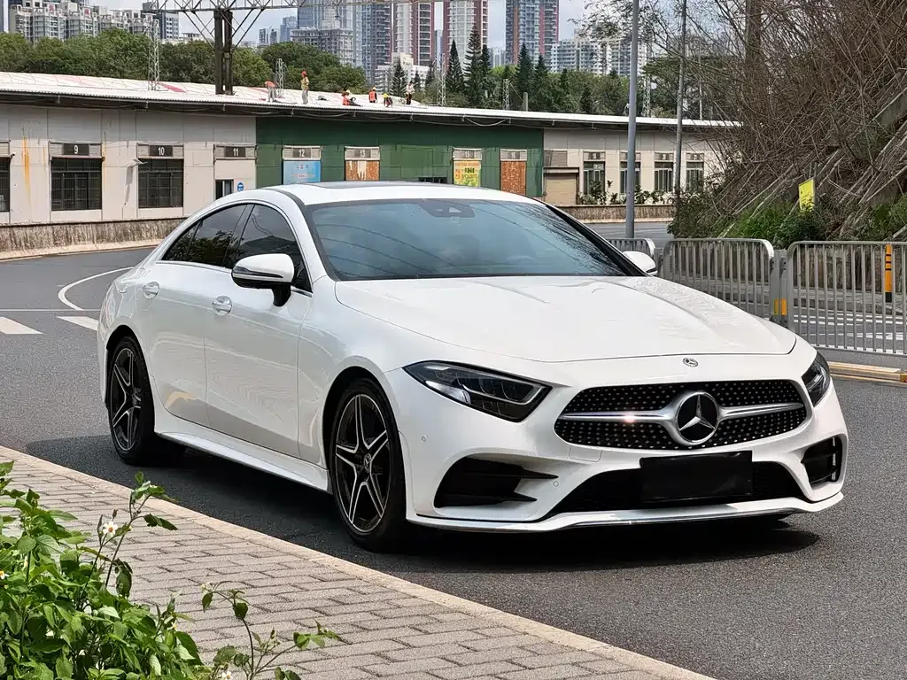 Mercedes-Benz CLS — фото 9