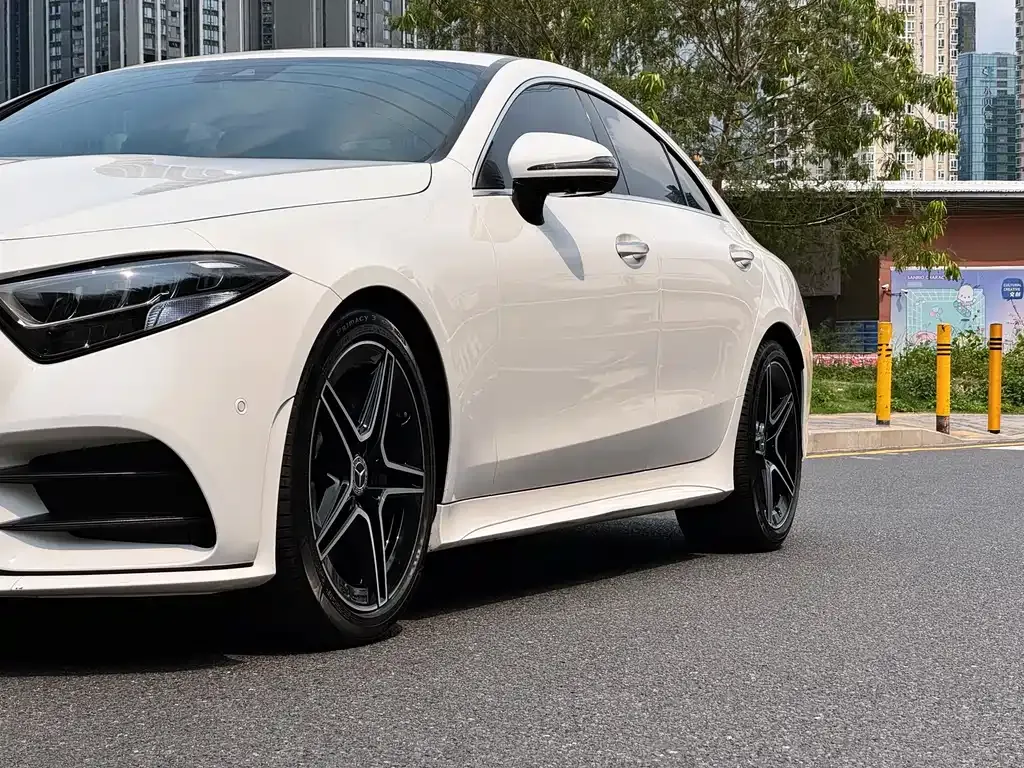 Mercedes-Benz CLS — фото 10