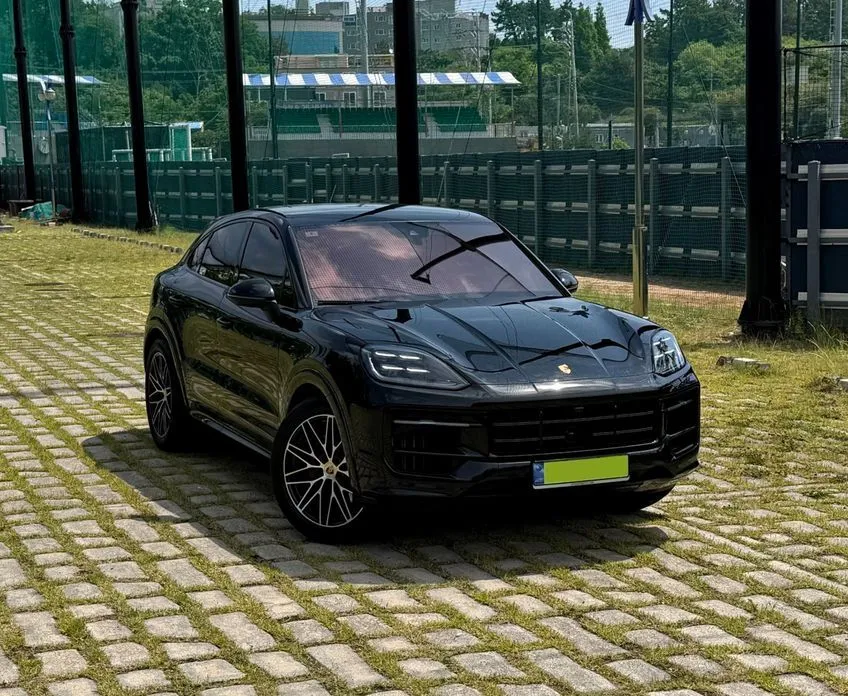 Porsche Cayenne — фото 8