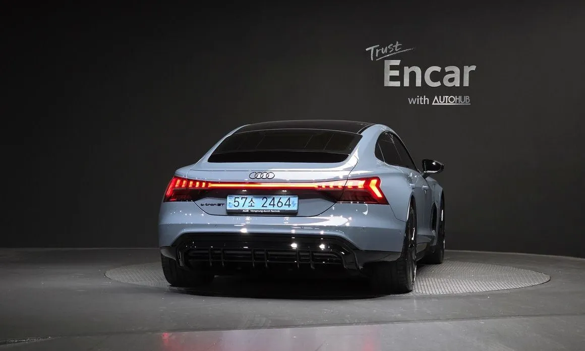 Audi e-tron GT 2022 из KR, фото 9
