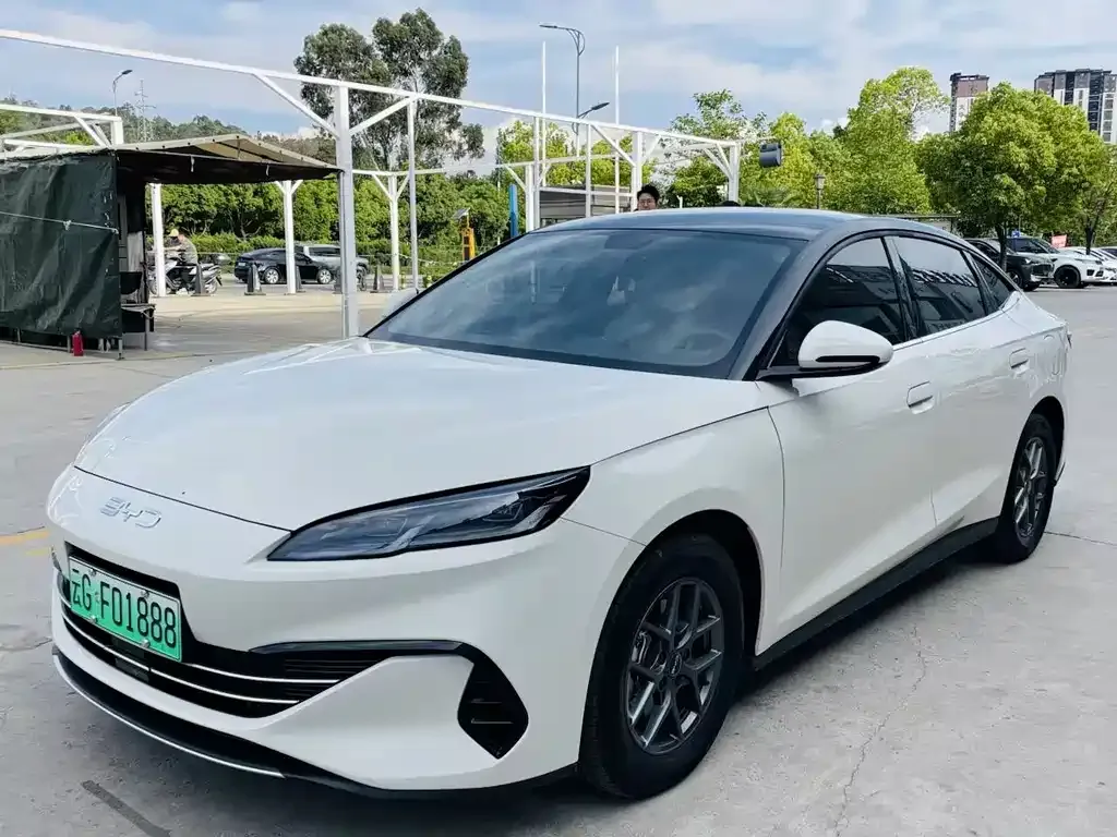 BYD Seal 06 — фото 1