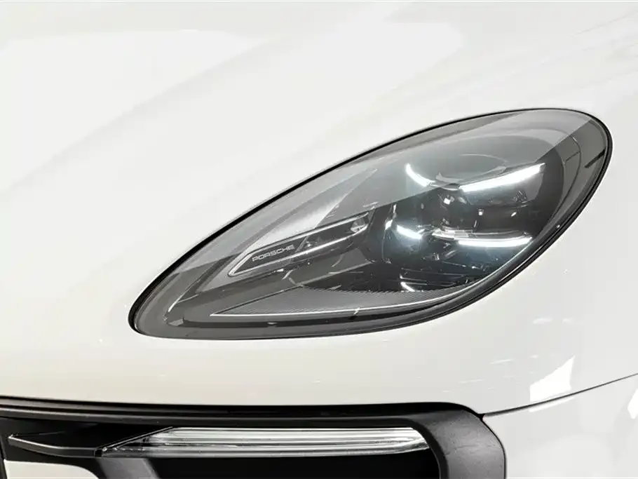 Porsche Macan — фото 6