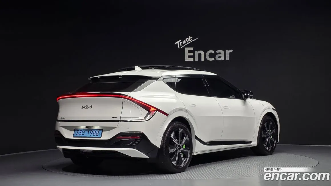 Kia EV6 — фото 4