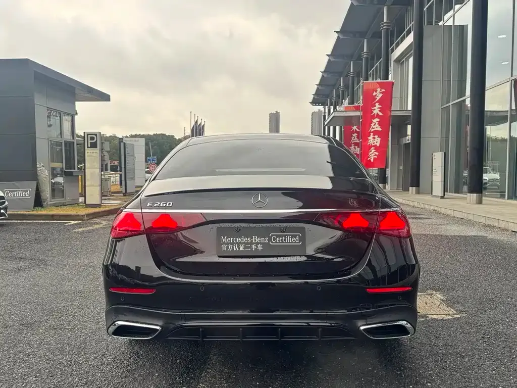 Mercedes-Benz E-Class (Import) — фото 6