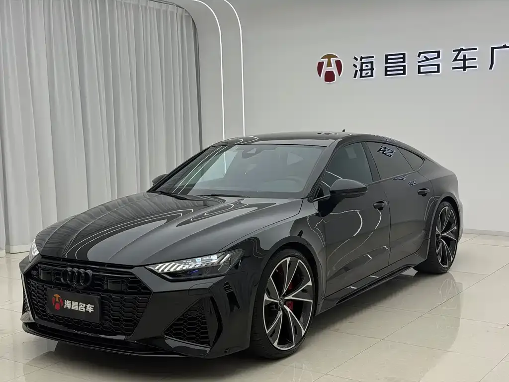 Audi RS 7 2022 из CN, фото 10