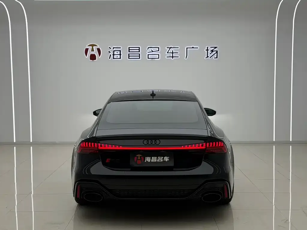 Audi RS 7 2022 из CN, фото 2