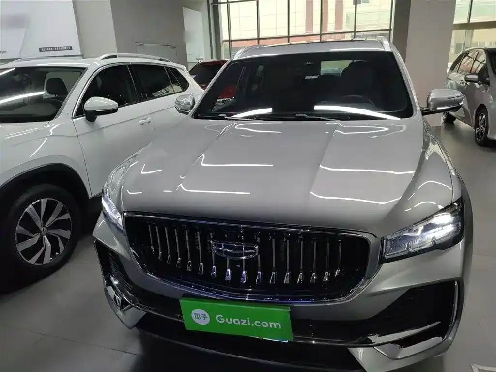 Geely Xingyue L — фото 10