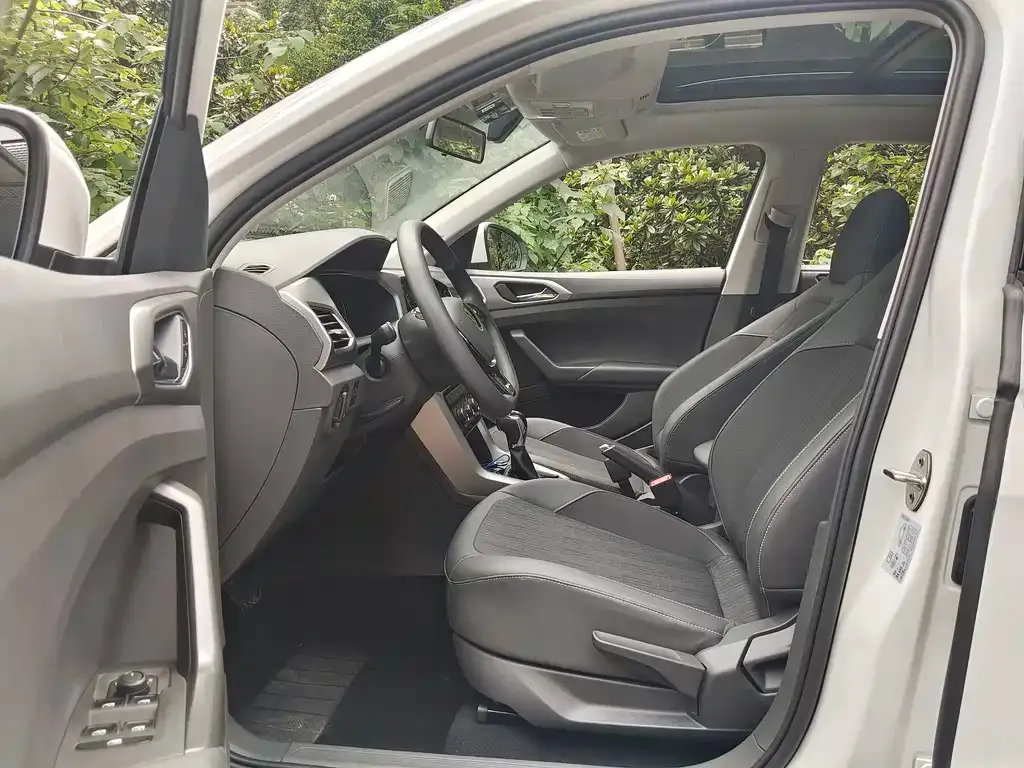 Volkswagen T-Cross 2022 из CN, фото 7