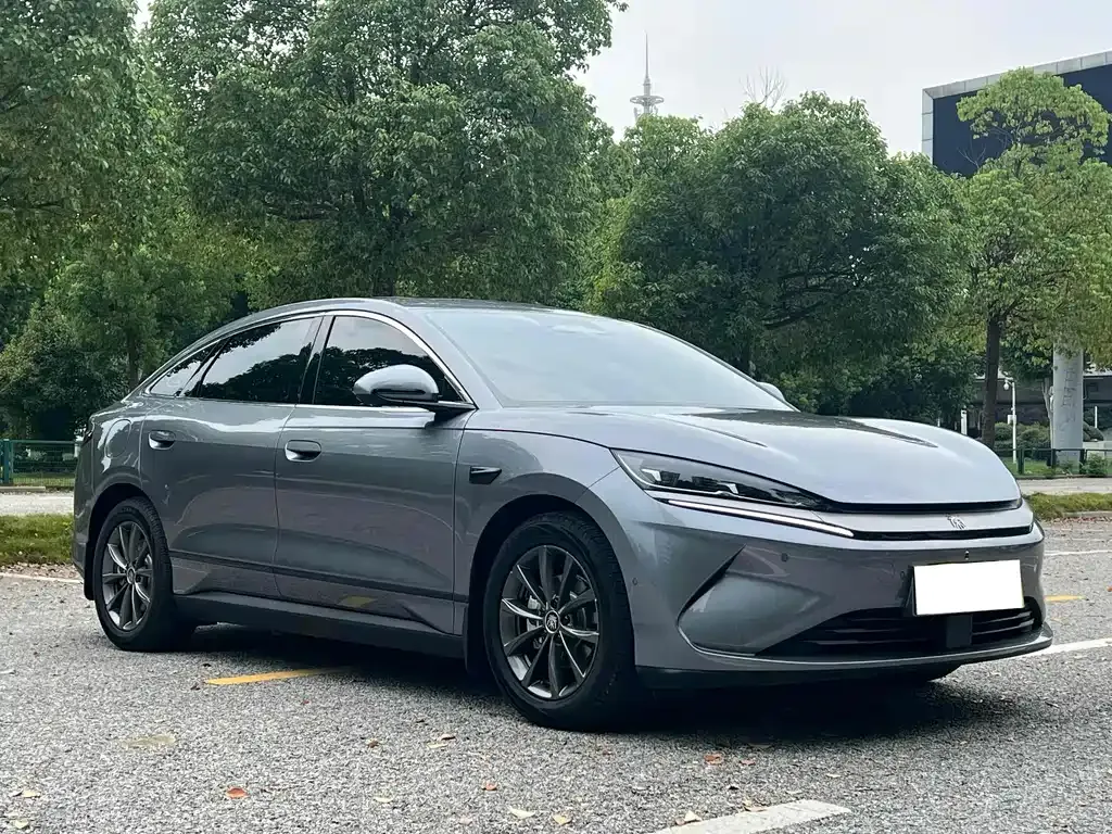 BYD Qin L — фото 7