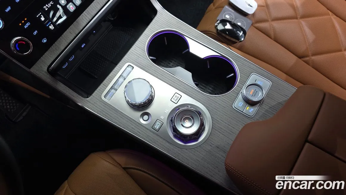 Genesis GV80 — фото 10