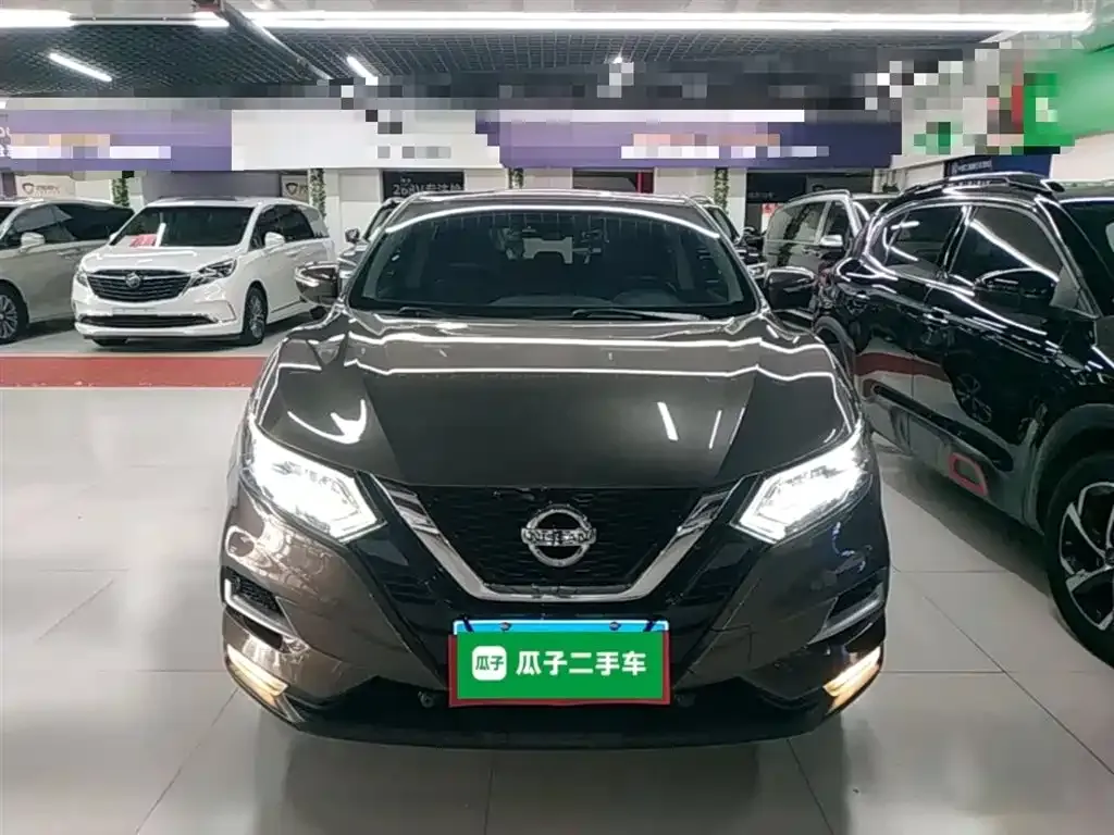 Nissan Qashqai — фото 5