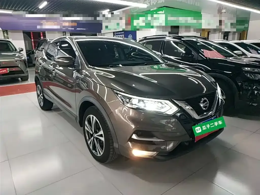 Nissan Qashqai — фото 9