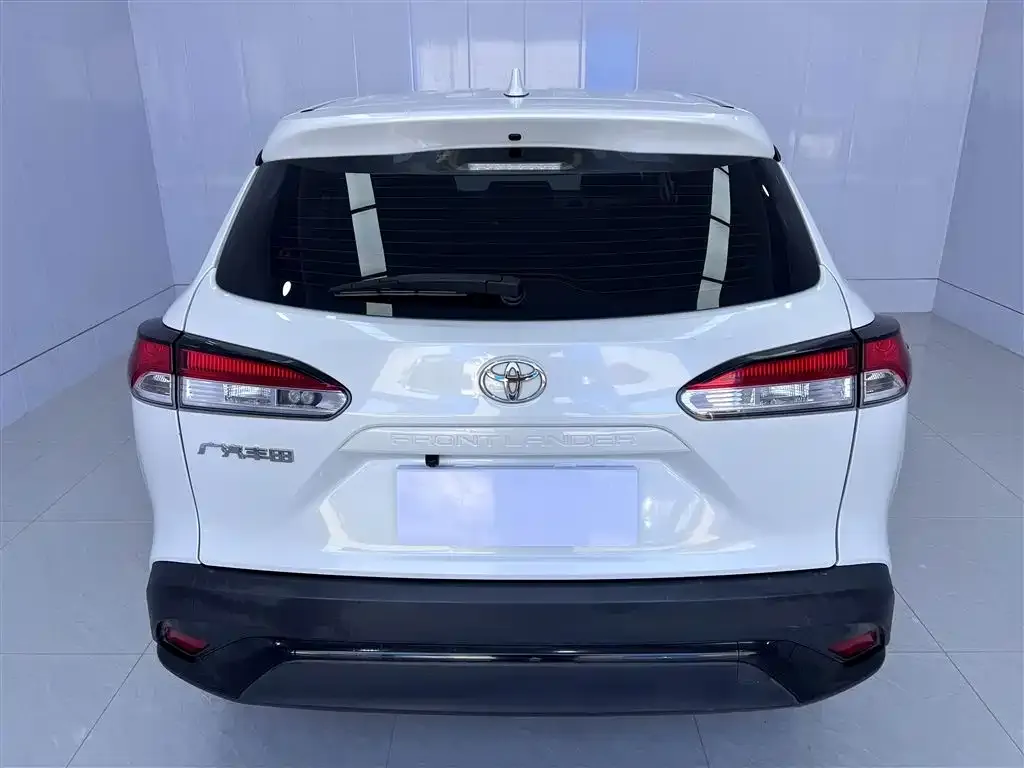 Toyota Frontlander 2023 из CN, фото 3