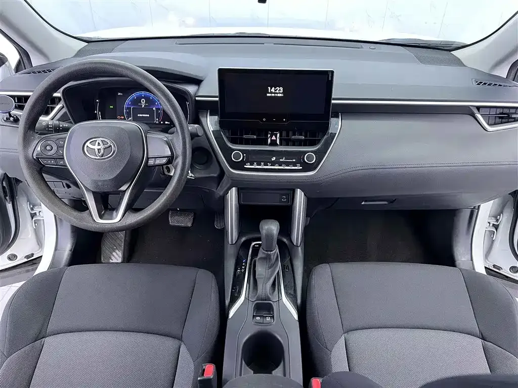 Toyota Frontlander 2023 из CN, фото 7