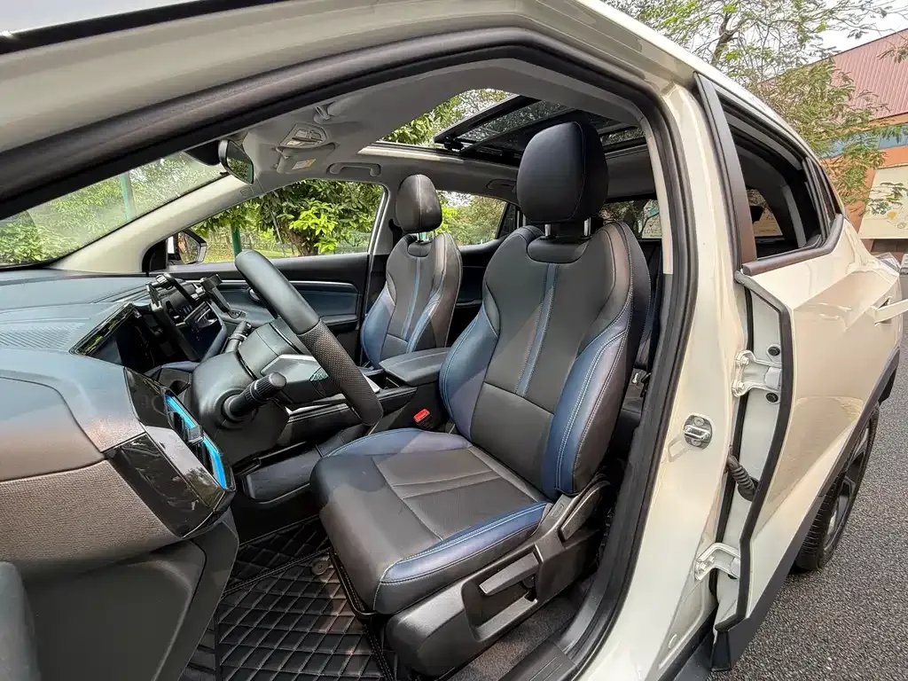 GAC Motor Trumpchi GS3 2025 из CN, фото 4