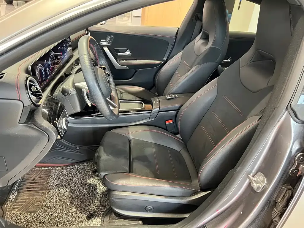 Mercedes-Benz CLA (Import) — фото 4