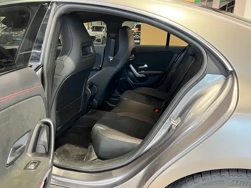 Mercedes-Benz CLA (Import) — фото 10