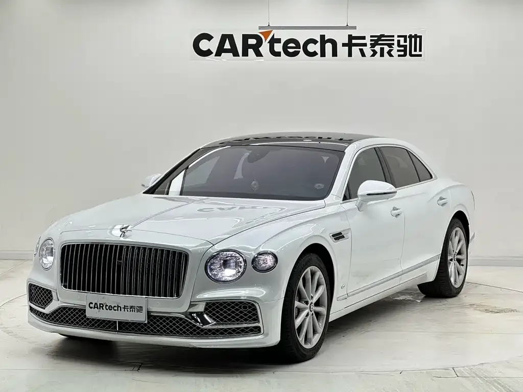 Bentley Flying Spur — фото 1