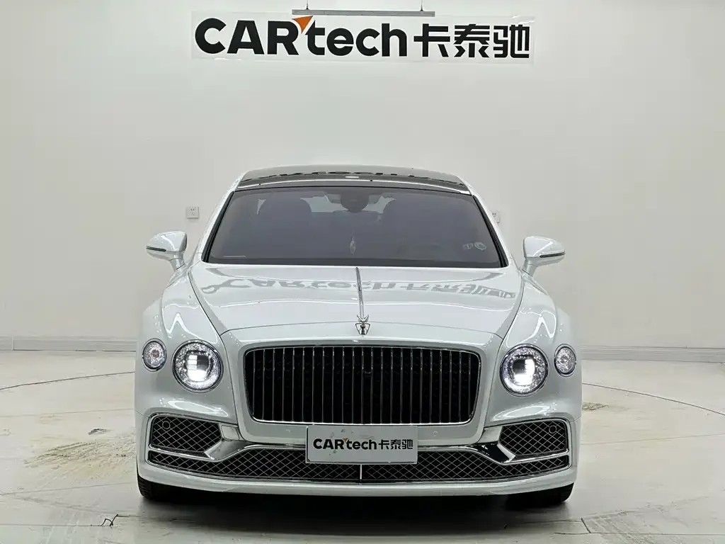 Bentley Flying Spur — фото 7