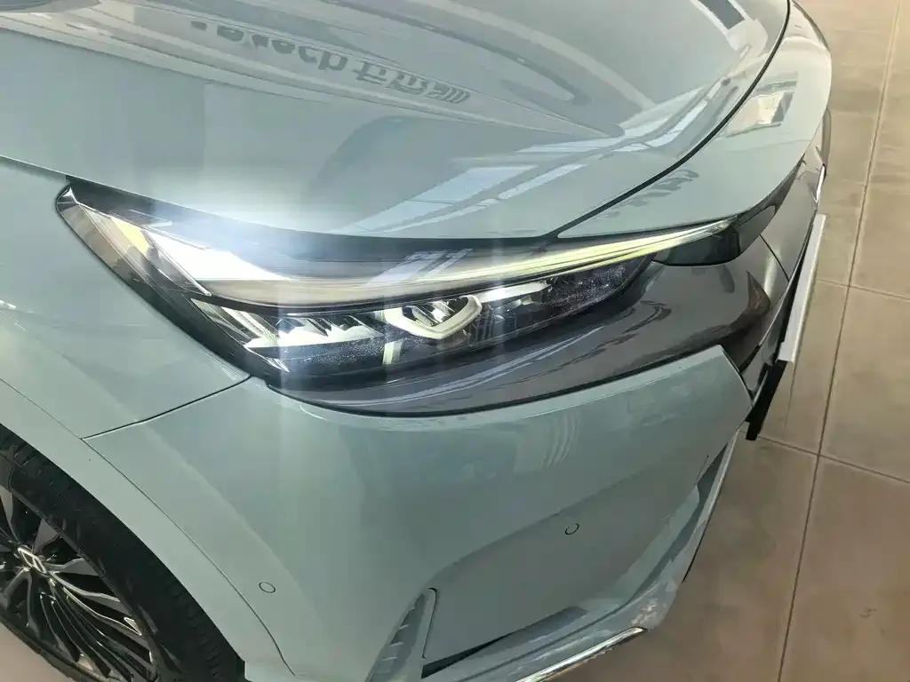 Honda e:NP1 2022 из CN, фото 4