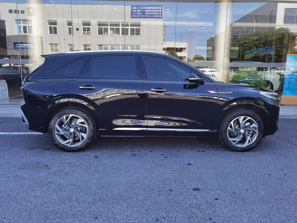 Hongqi HS3 PHEV 2025 из CN, фото 3