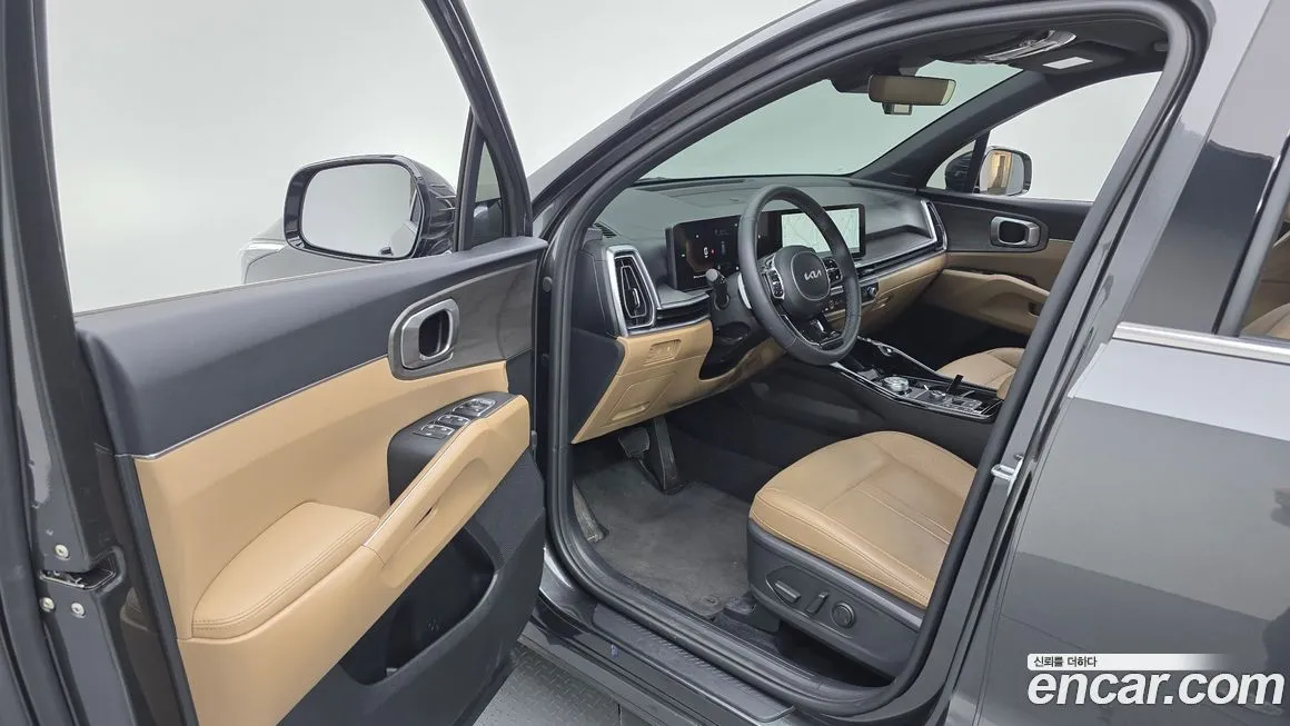 Kia Sorento — фото 7