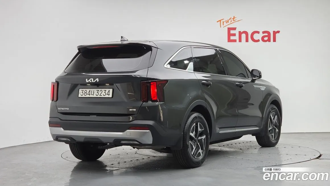 Kia Sorento — фото 5