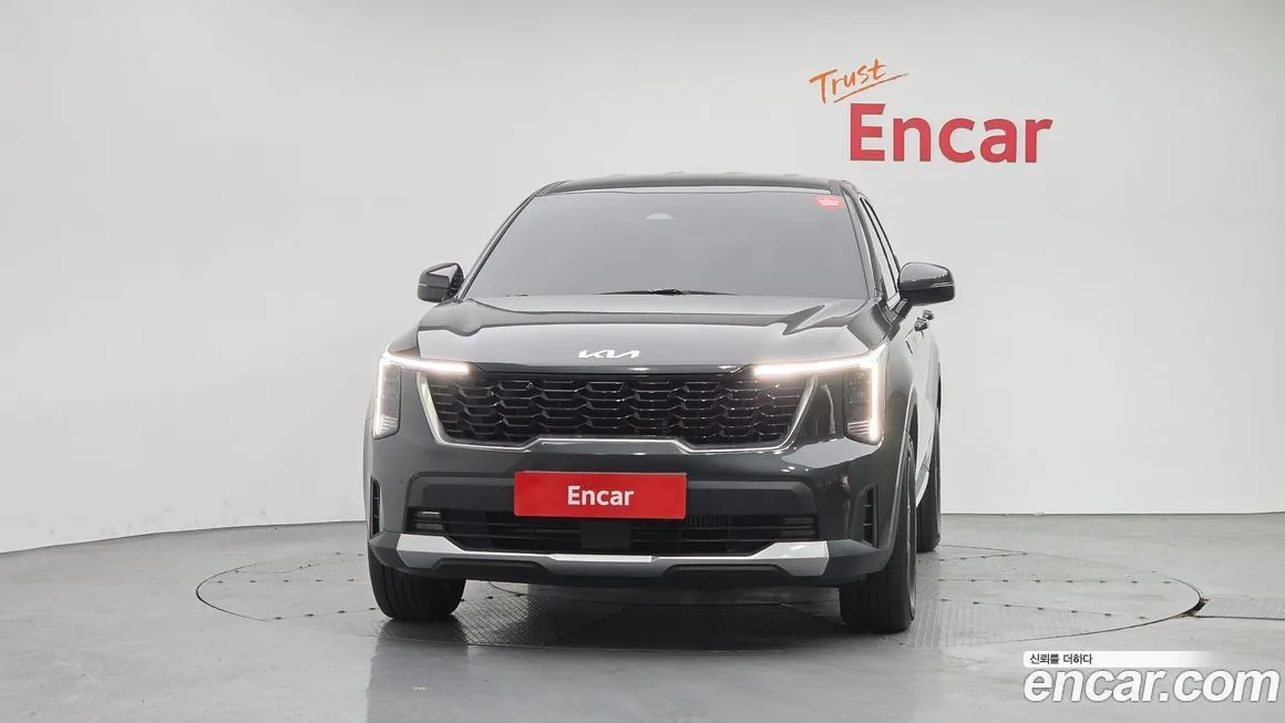 Kia Sorento — фото 6