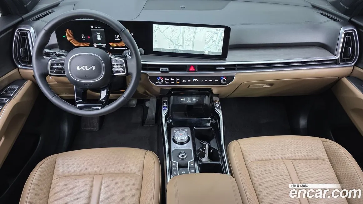Kia Sorento — фото 10