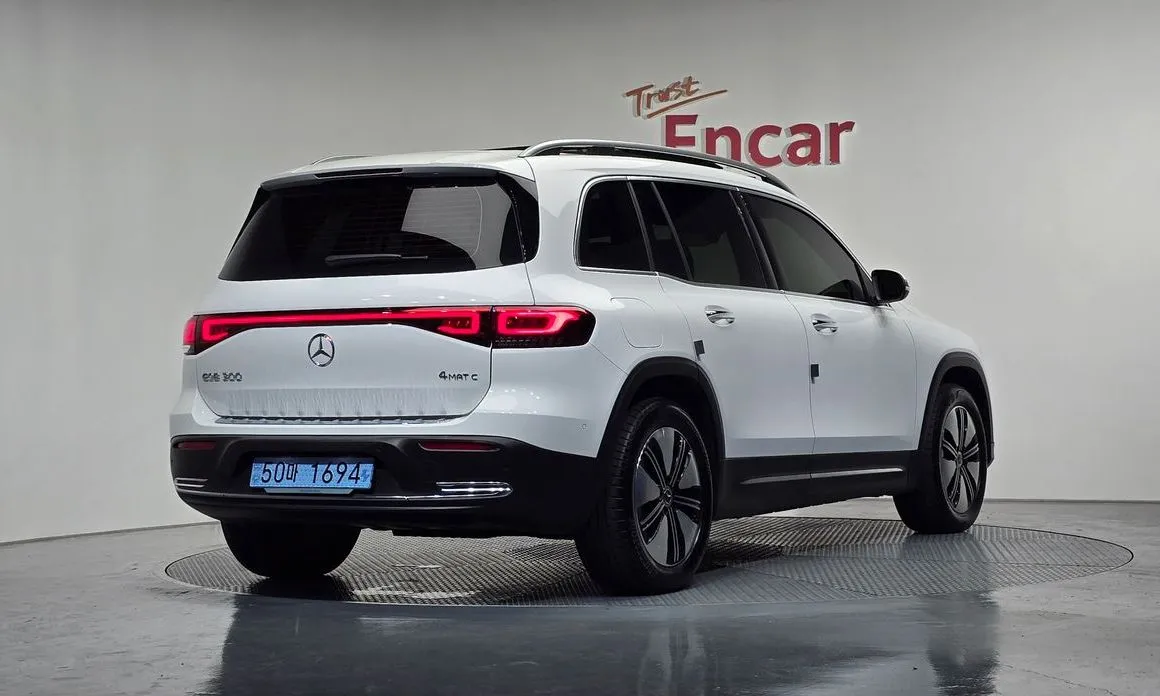 Mercedes-Benz EQB 2024 из KR, фото 5