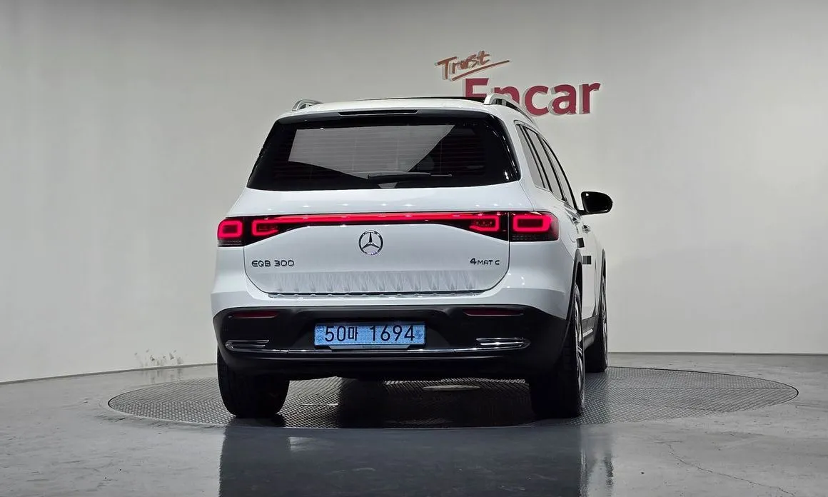 Mercedes-Benz EQB 2024 из KR, фото 4