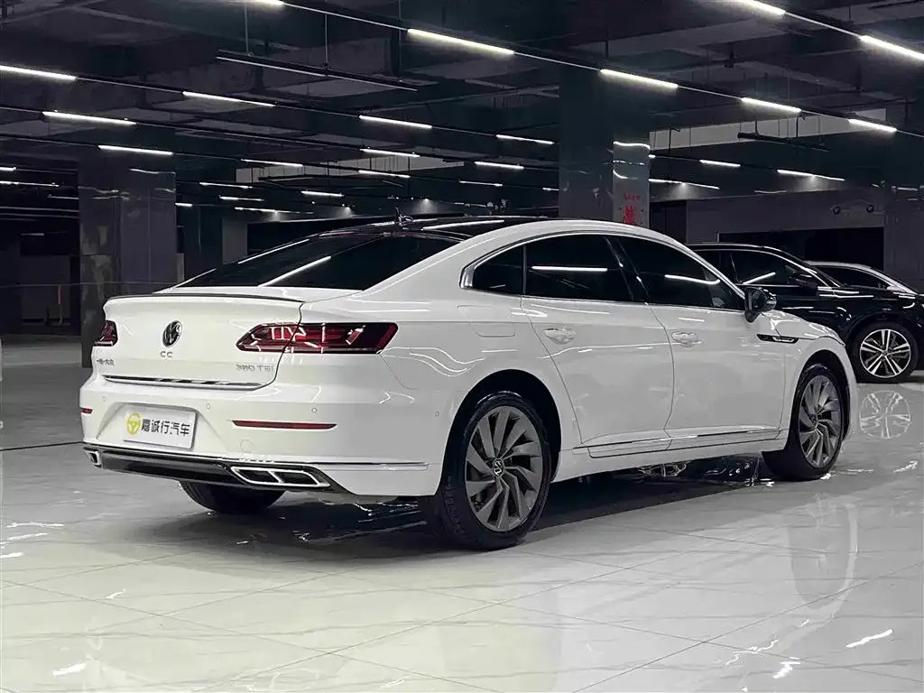 Volkswagen CC — фото 10