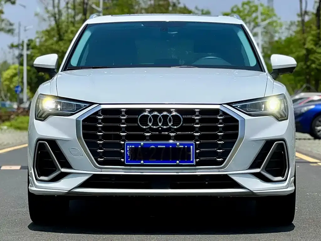 Audi Q3 2021 из CN, фото 7