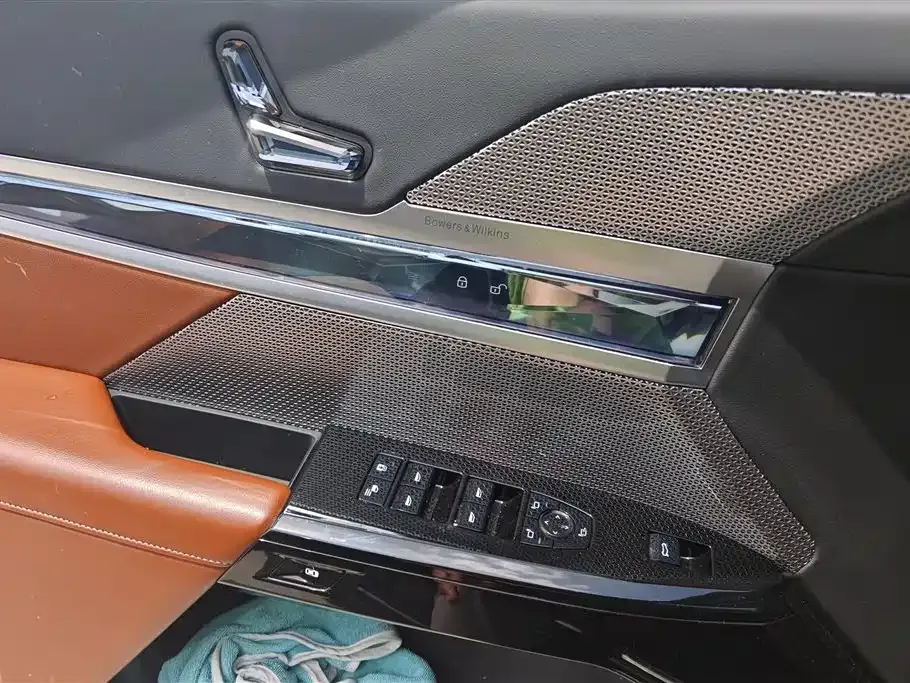 BMW i7 2023 из CN, фото 10