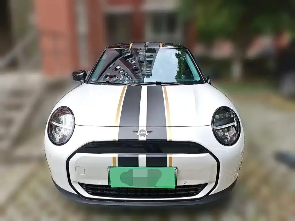 MINI Cooper EV 2024 из CN, фото 2