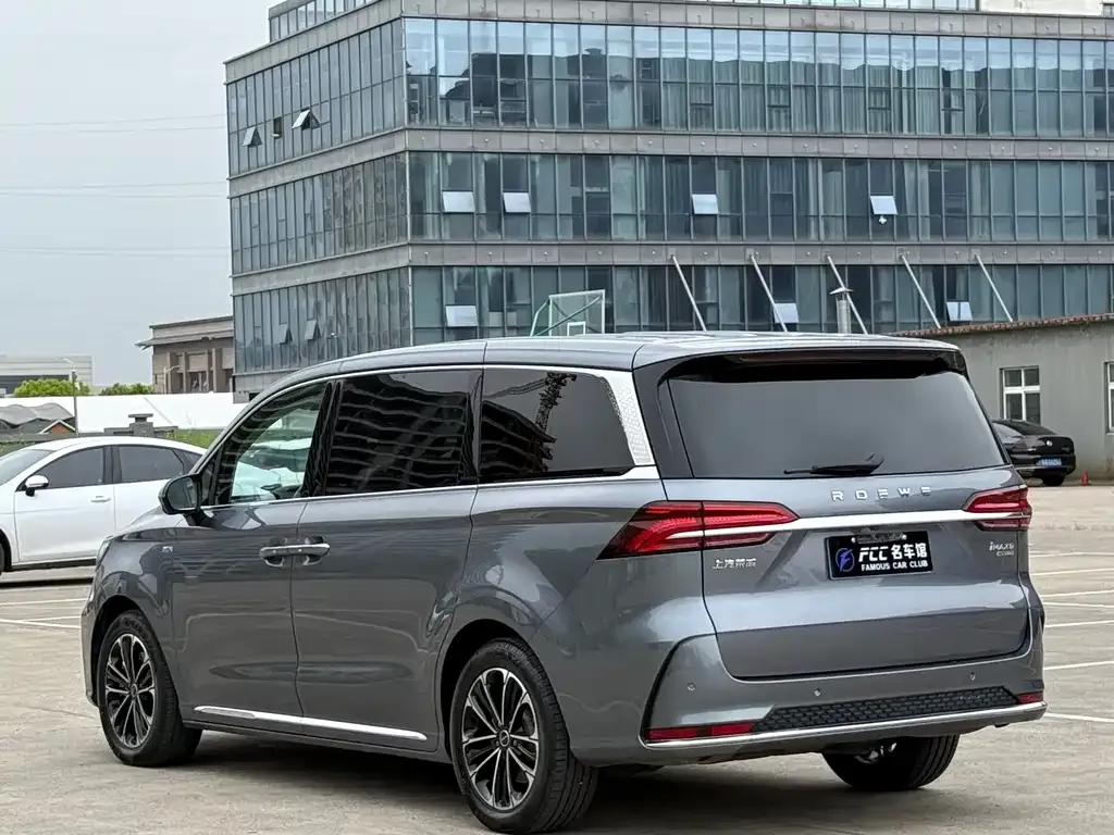 Roewe iMAX8 — фото 6