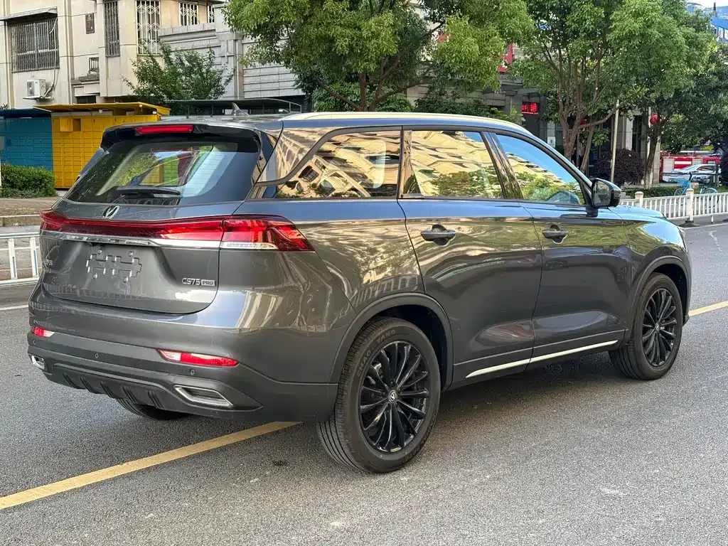 Changan CS75 — фото 10