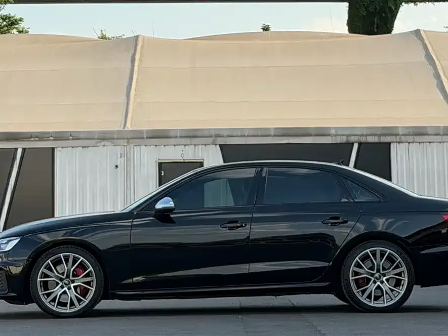 Audi S4 2024 из CN, фото 7