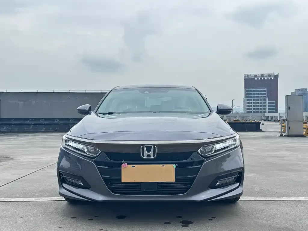 Honda Accord — фото 2