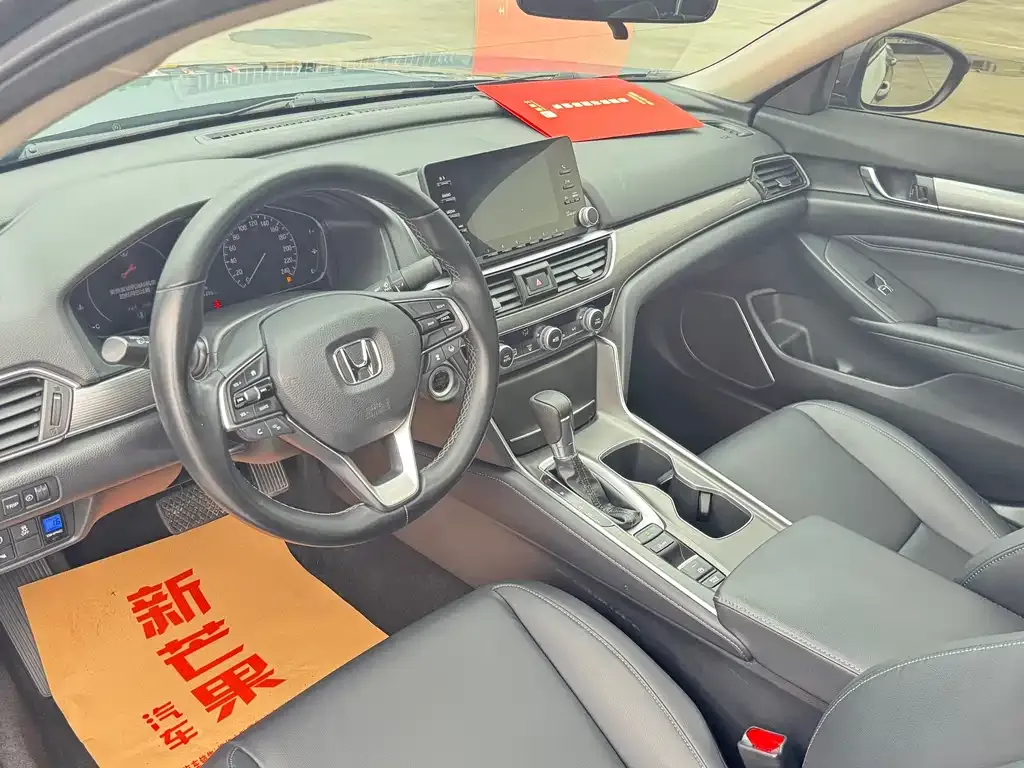Honda Accord — фото 5