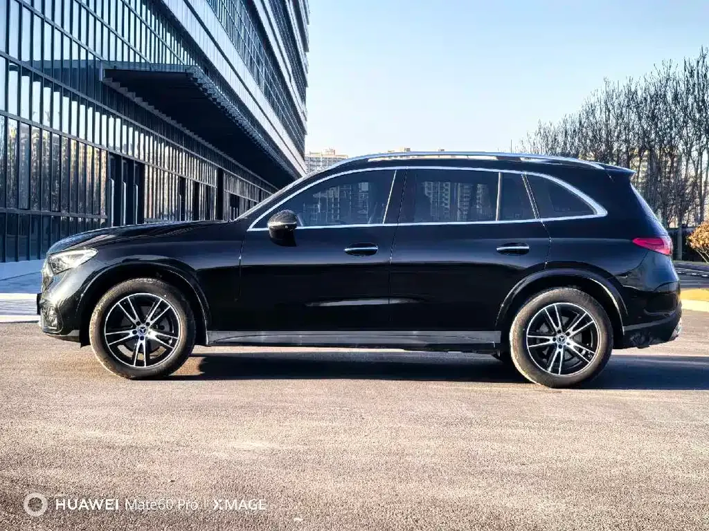 Mercedes-Benz GLC — фото 6