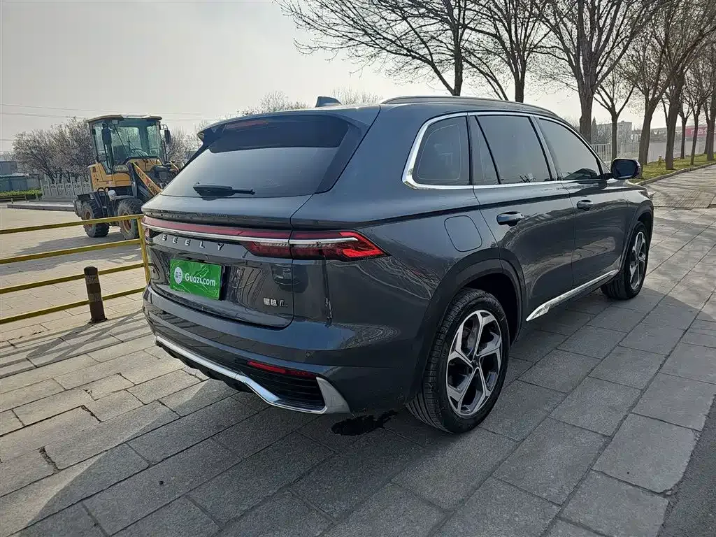 Geely Xingyue L — фото 9