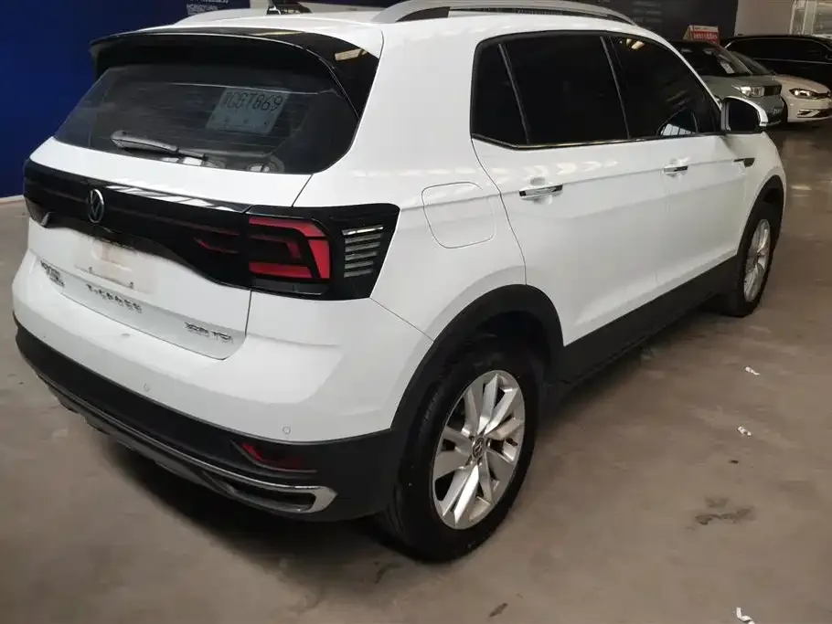 Volkswagen T-Cross — фото 9